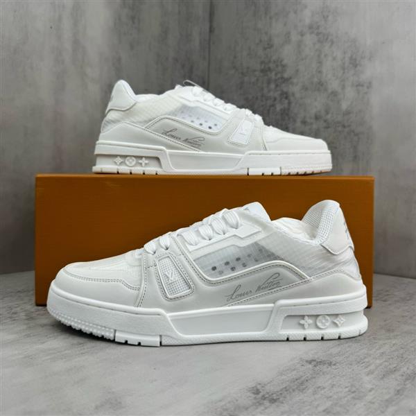 20251128154044890 390